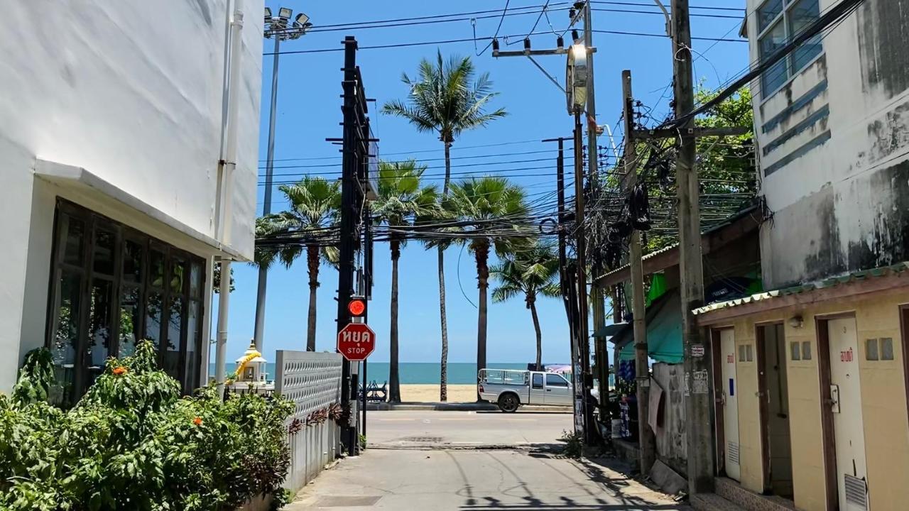 Beach 7 Condo Pantai Jomtien Luaran gambar